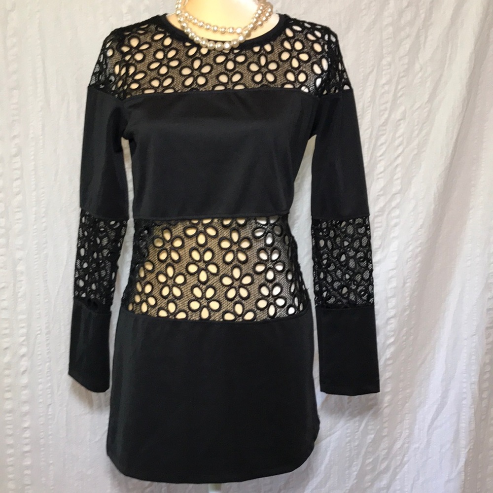 Long sleeve cutout top